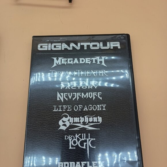 Gigantour (Concert DVD, 2006, 2-Disc Set) Megadeth Dream Theater WORKS - Picture 2 of 6